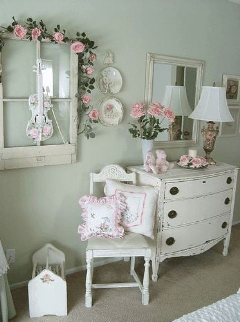 Shabby Chic Bedrooms
 25 Delicate Shabby Chic Bedroom Decor Ideas Shelterness