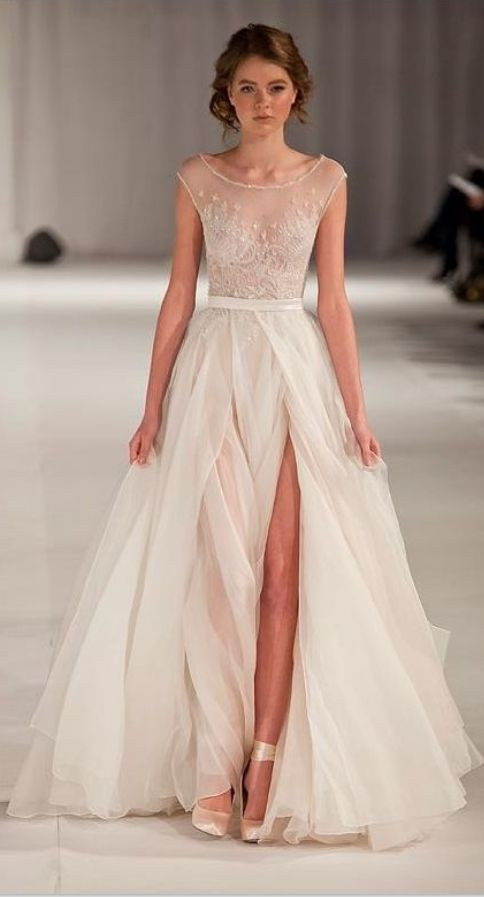 Sheer Wedding Dresses
 Outfits with Sheer Skirts 20 Ideas How to Wear Sheer Skirts