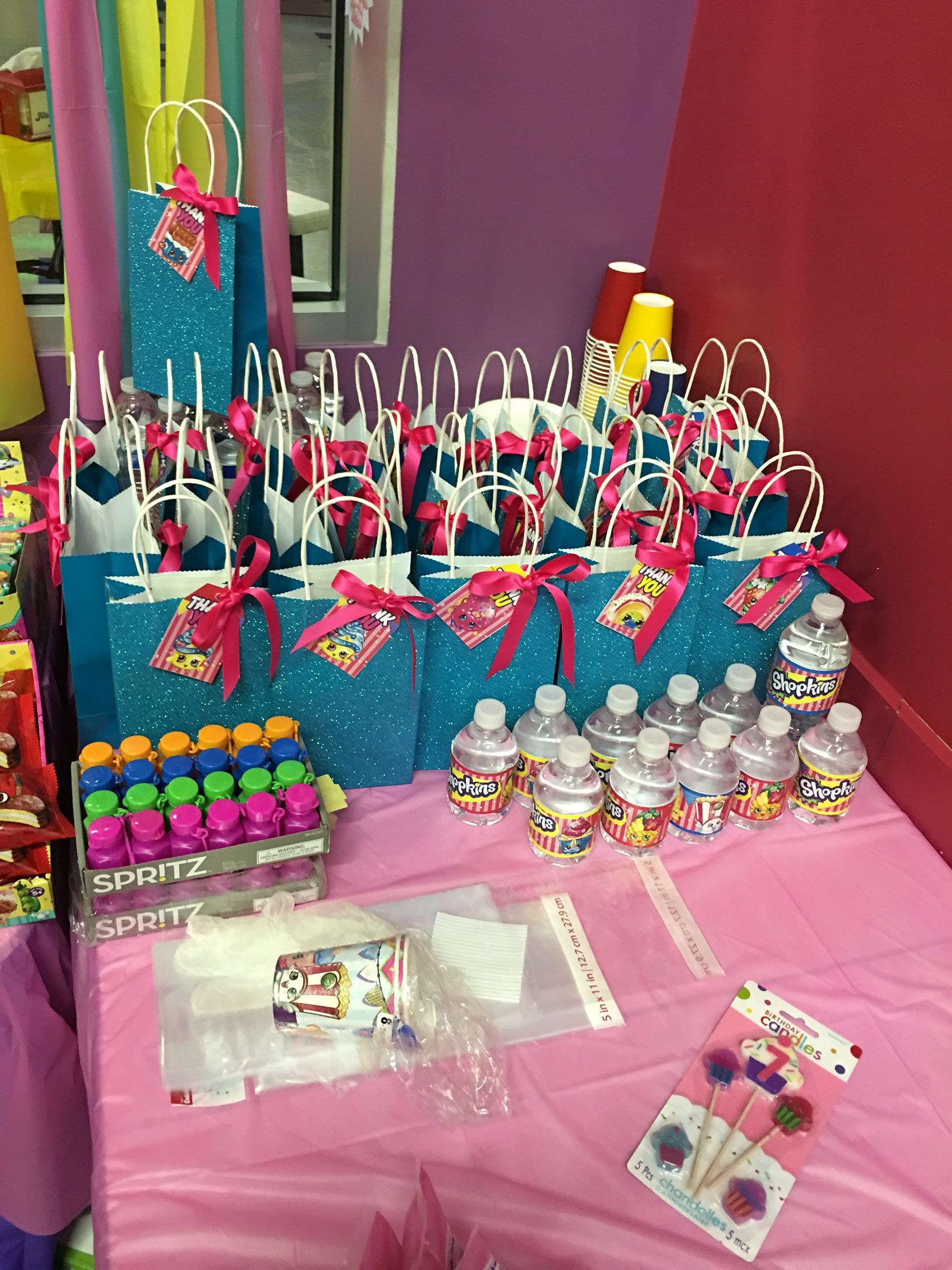 Shopkins Pool Party Ideas
 Shopkins Birthday Party Water Bottles