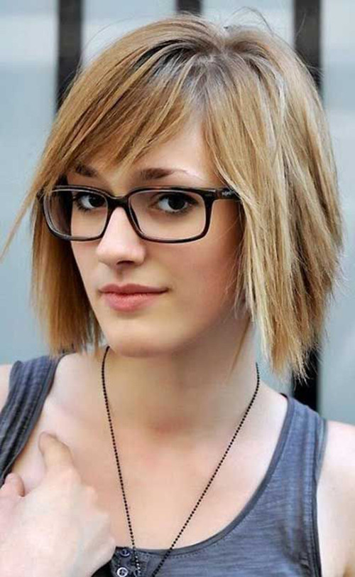 Short Haircuts For Women With Glasses
 20 Best Hairstyles for Women with Glasses