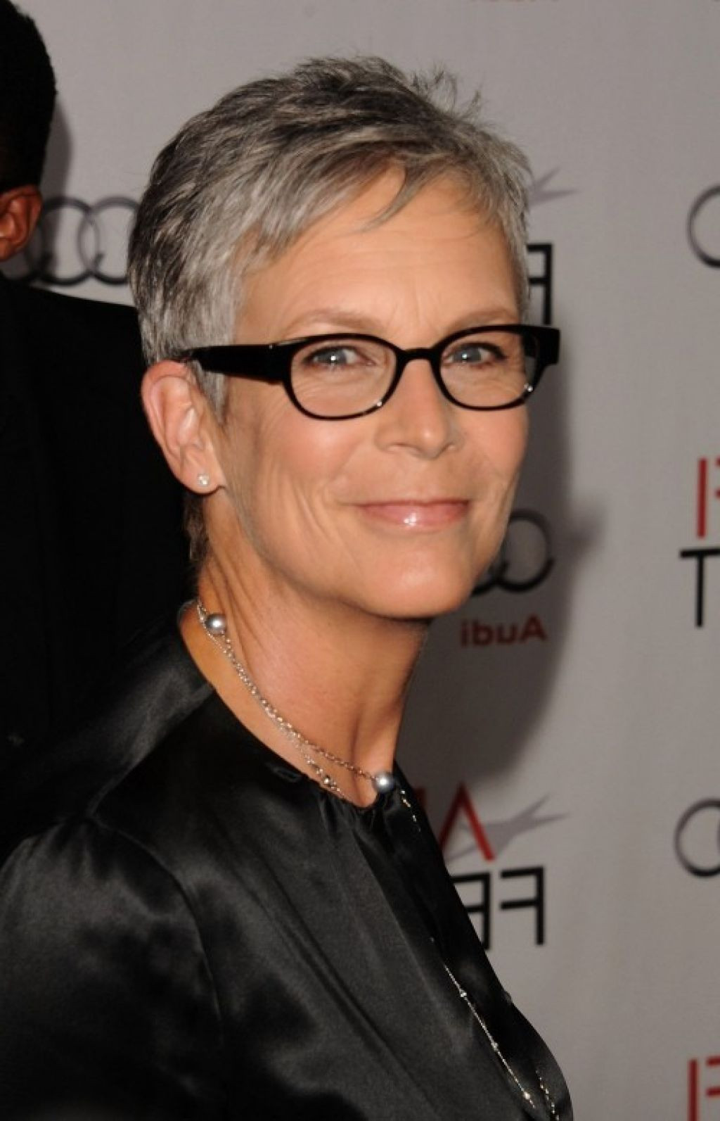 Short Haircuts For Women With Glasses
 TOP 10 Short haircuts for women over 40 with glasses