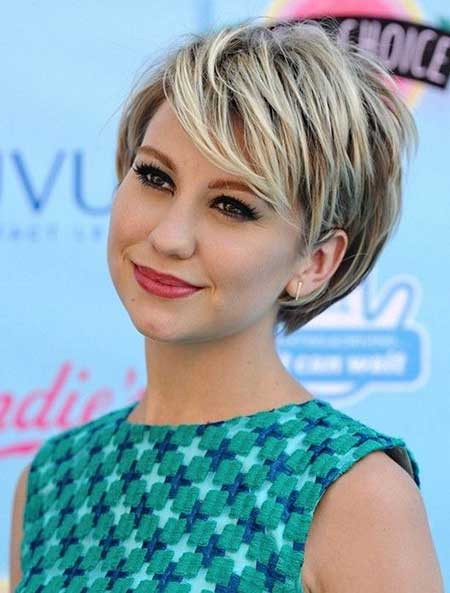 Short Hairstyles For Full Faces
 30 Best Short Hairstyles for Round Faces