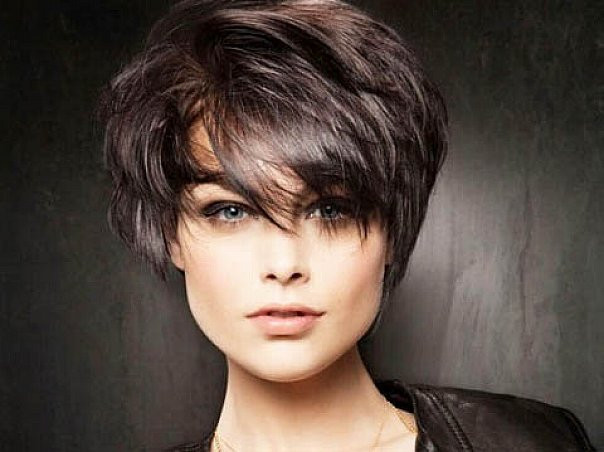Short Hairstyles For Long Faces
 60 Unbeatable Short Hairstyles for Long Faces [2020]