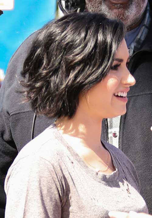 Short Layered Bob Hairstyles For Thick Hair
 25 Short Layered Bob Hairstyles