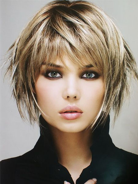 Short Layered Hairstyle
 20 Gorgeous Layered Hairstyles & Haircuts in 2020 The