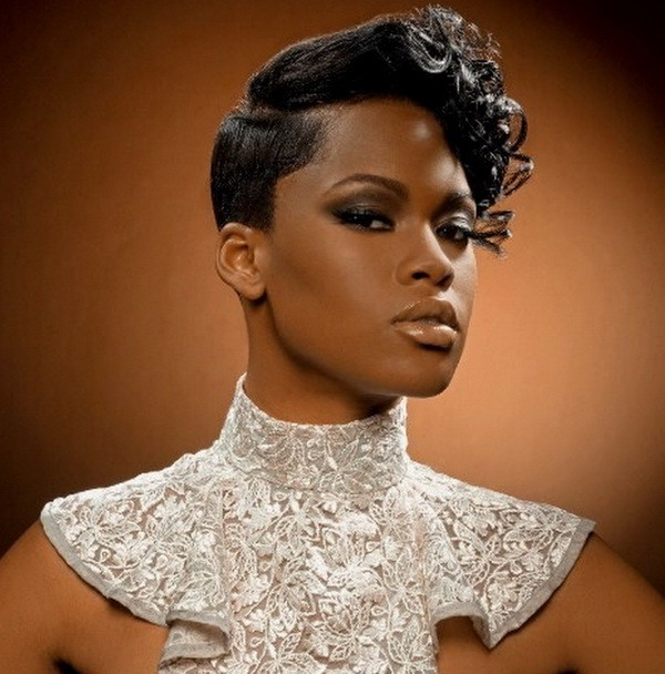 Short Wedding Hairstyles For Black Brides
 Bridal Hairstyles for Black Women
