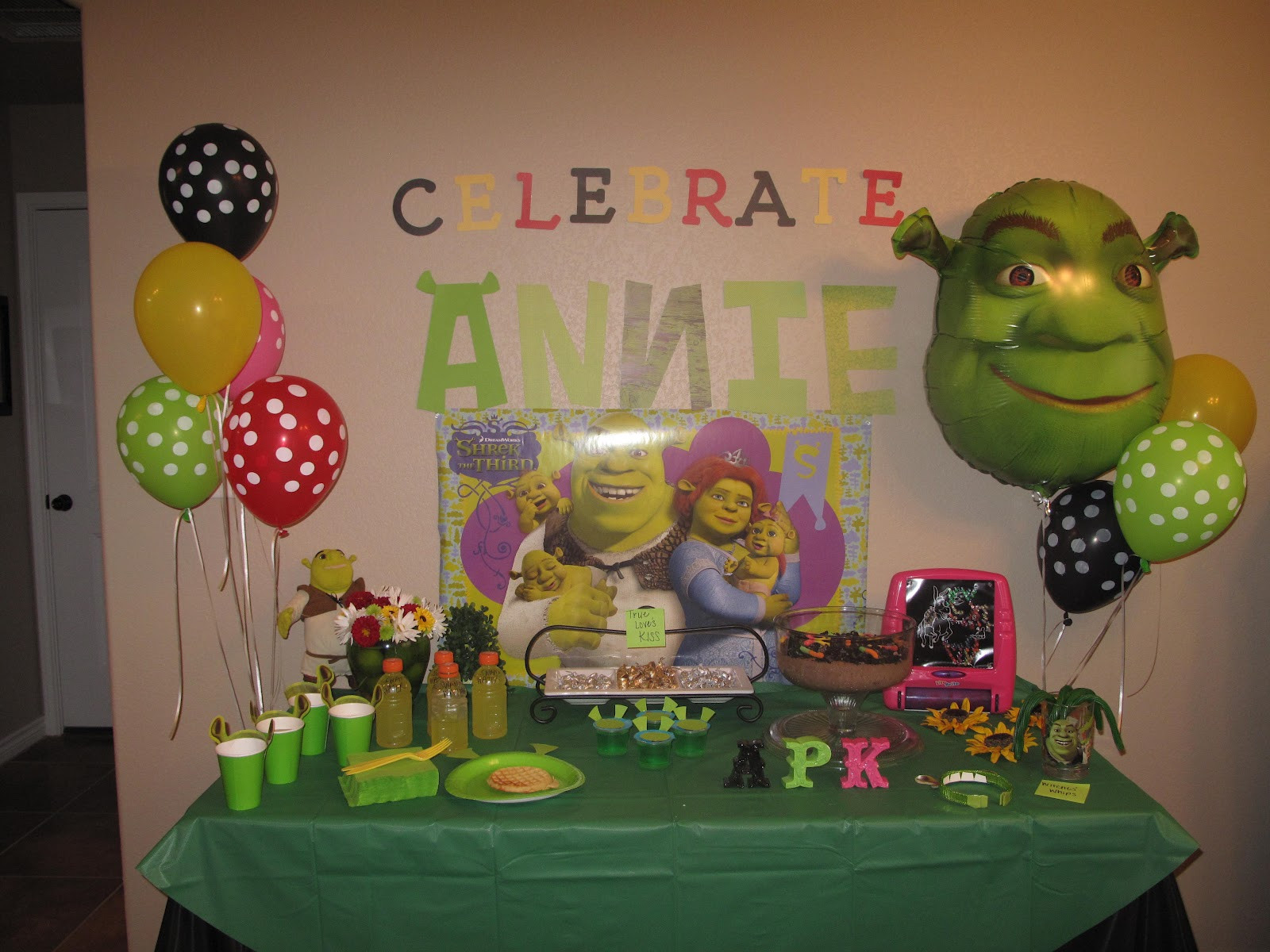 Shrek Birthday Party
 Snowflakes and Starfish Mini Shrek Party