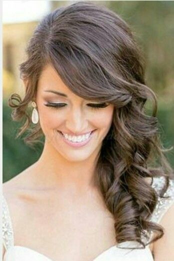 Side Bridesmaid Hairstyles
 Cute off to the side hairstyle