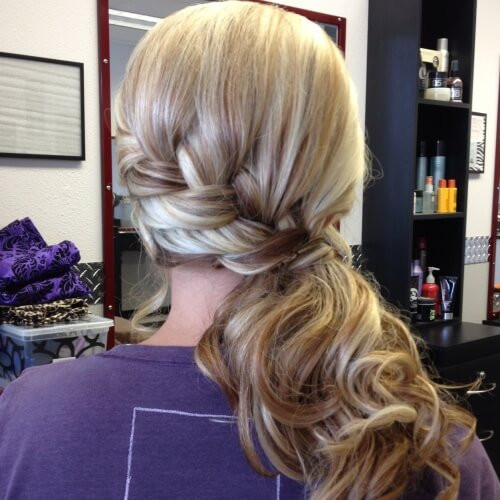 Side Bridesmaid Hairstyles
 50 Delicate Bridesmaid Hairstyles for a Beautiful