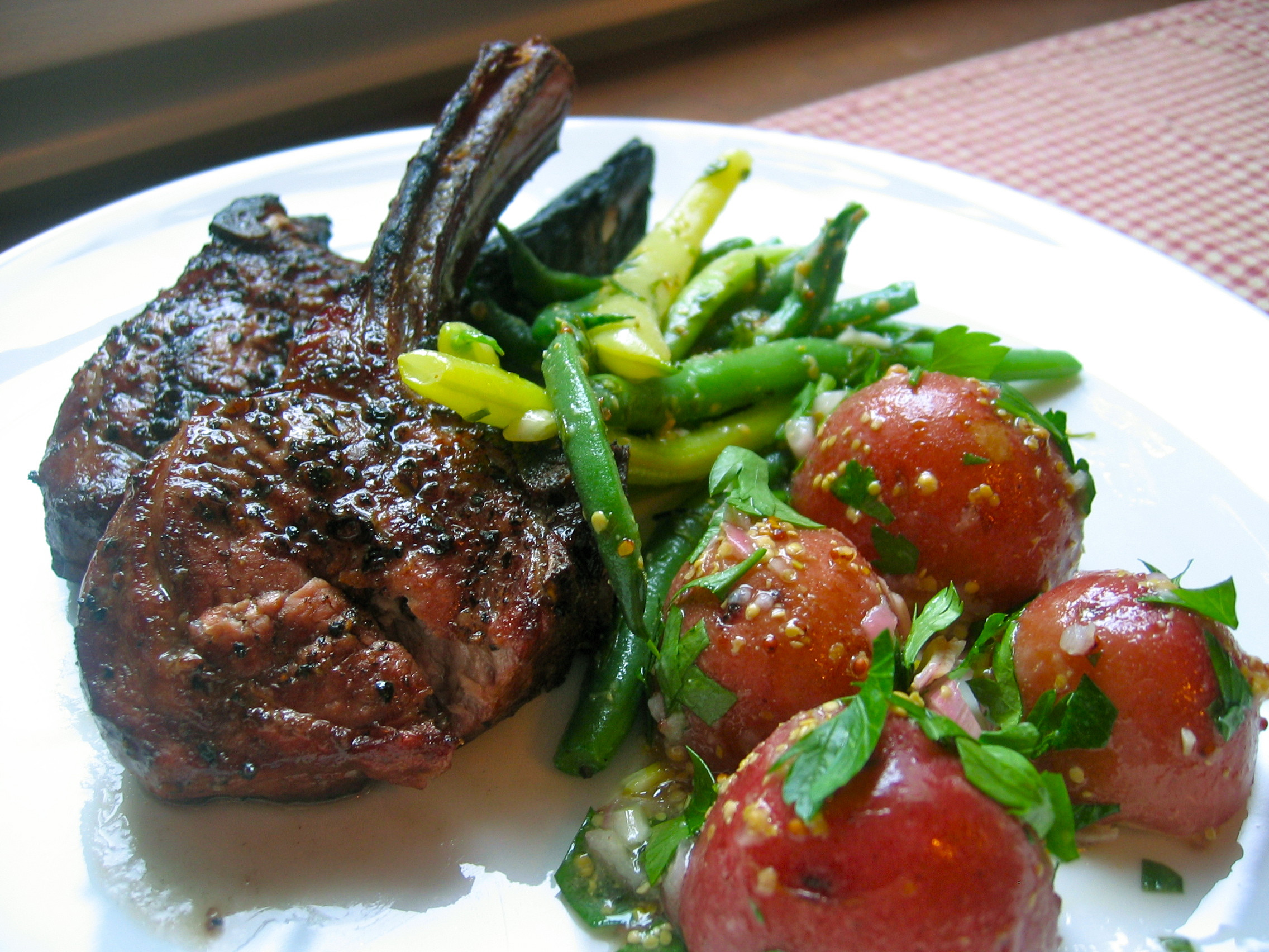 Side Dishes With Lamb
 Grilled Lamb Chops with Tarragon Beans and Baby Red Potato