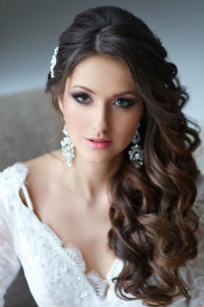 Side Wedding Hairstyle
 Hair to one side