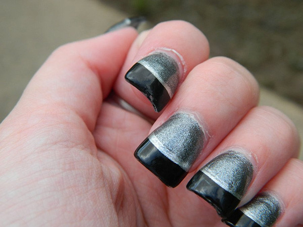 Silver And Black Nail Designs
 Cute Dresses