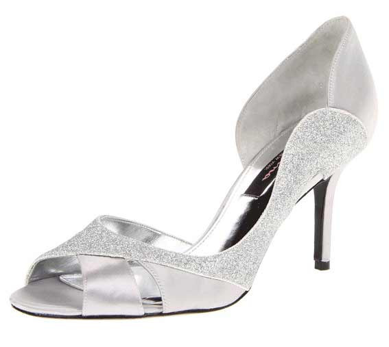 Silver Wedding Shoes Low Heel
 fortable low heel silver wedding shoes 2018