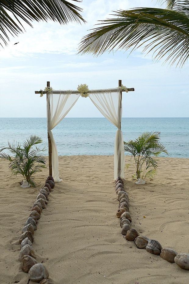 Simple Beach Wedding
 Simple Beach Wedding Ideas