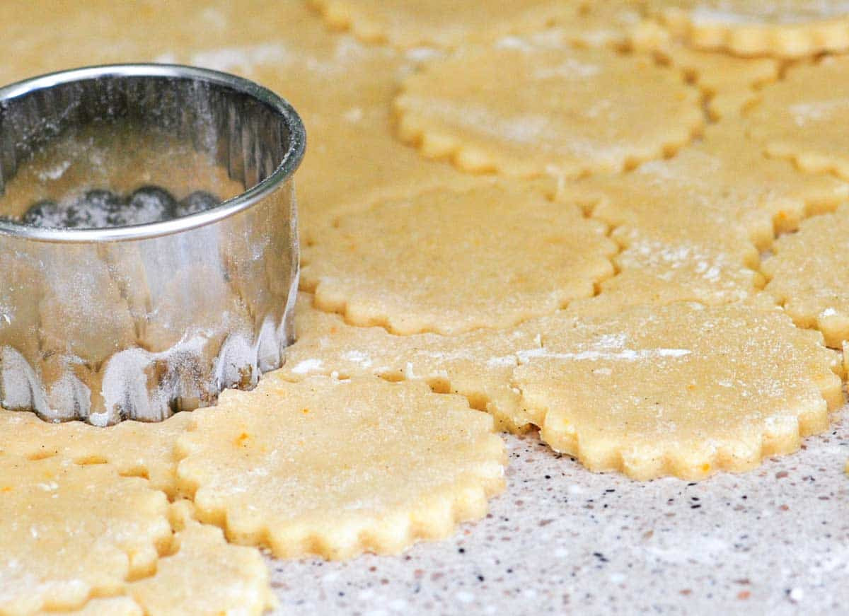 Simple Butter Cookies
 Easy Butter Cookies Recipe