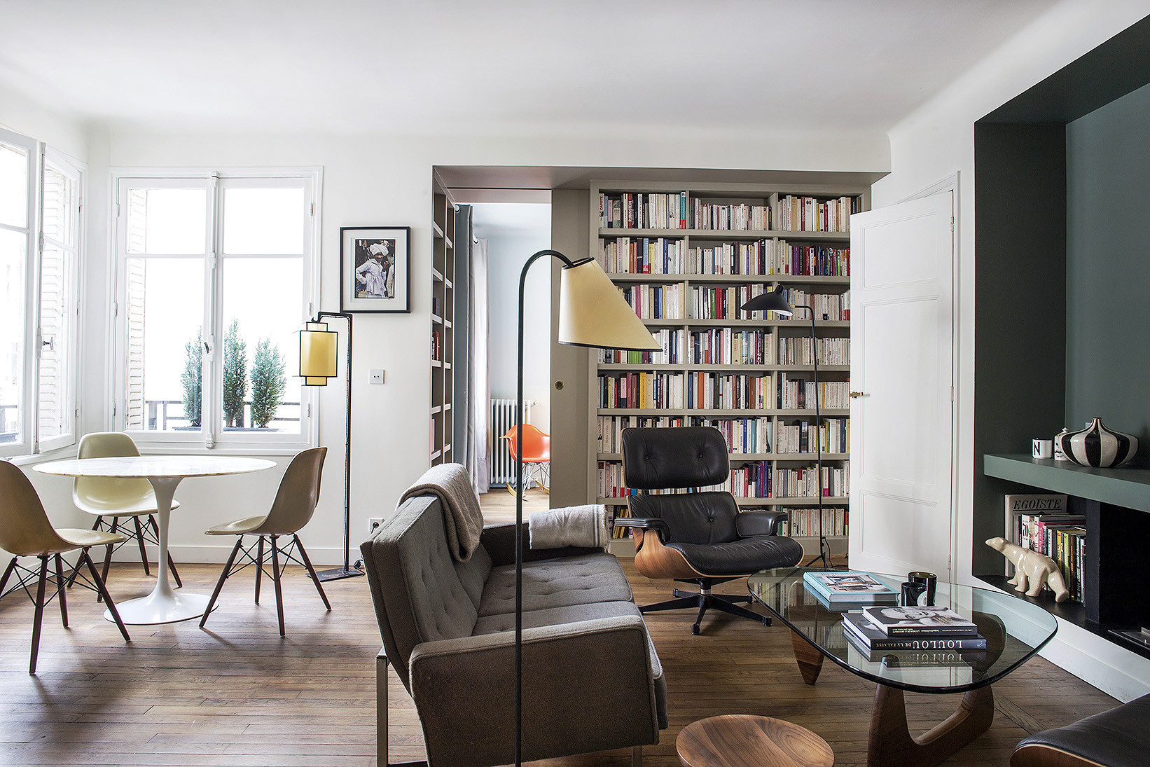Small Apartment Living Room
 9 Small Space Ideas to Steal from a Tiny Paris Apartment