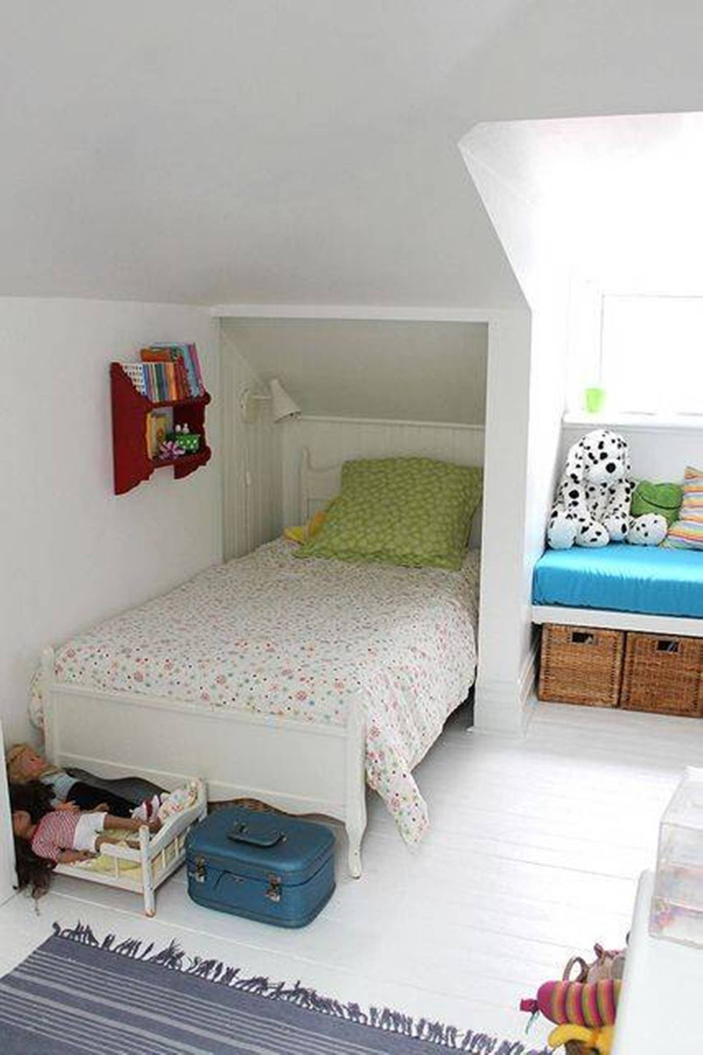 Small Attic Bedroom
 Adorable designs for an attic space