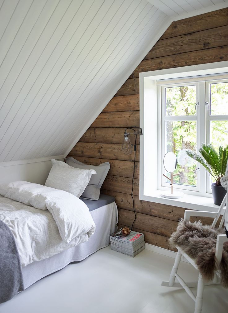 Small Attic Bedroom
 The 25 best Small attic bedrooms ideas on Pinterest