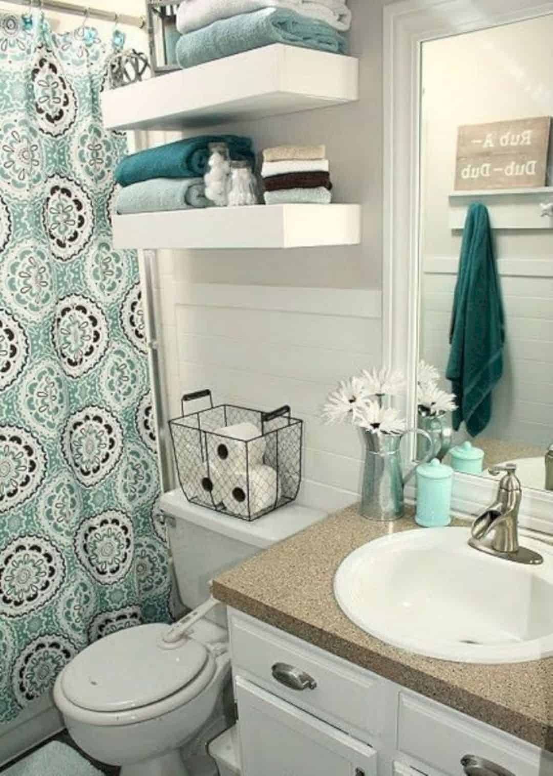 Small Bathroom Accessories
 17 Awesome Small Bathroom Decorating Ideas