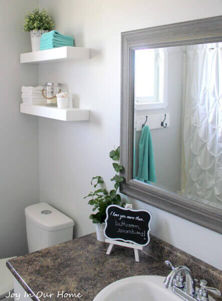 Small Bathroom Accessories
 80 Ways To Decorate A Small Bathroom