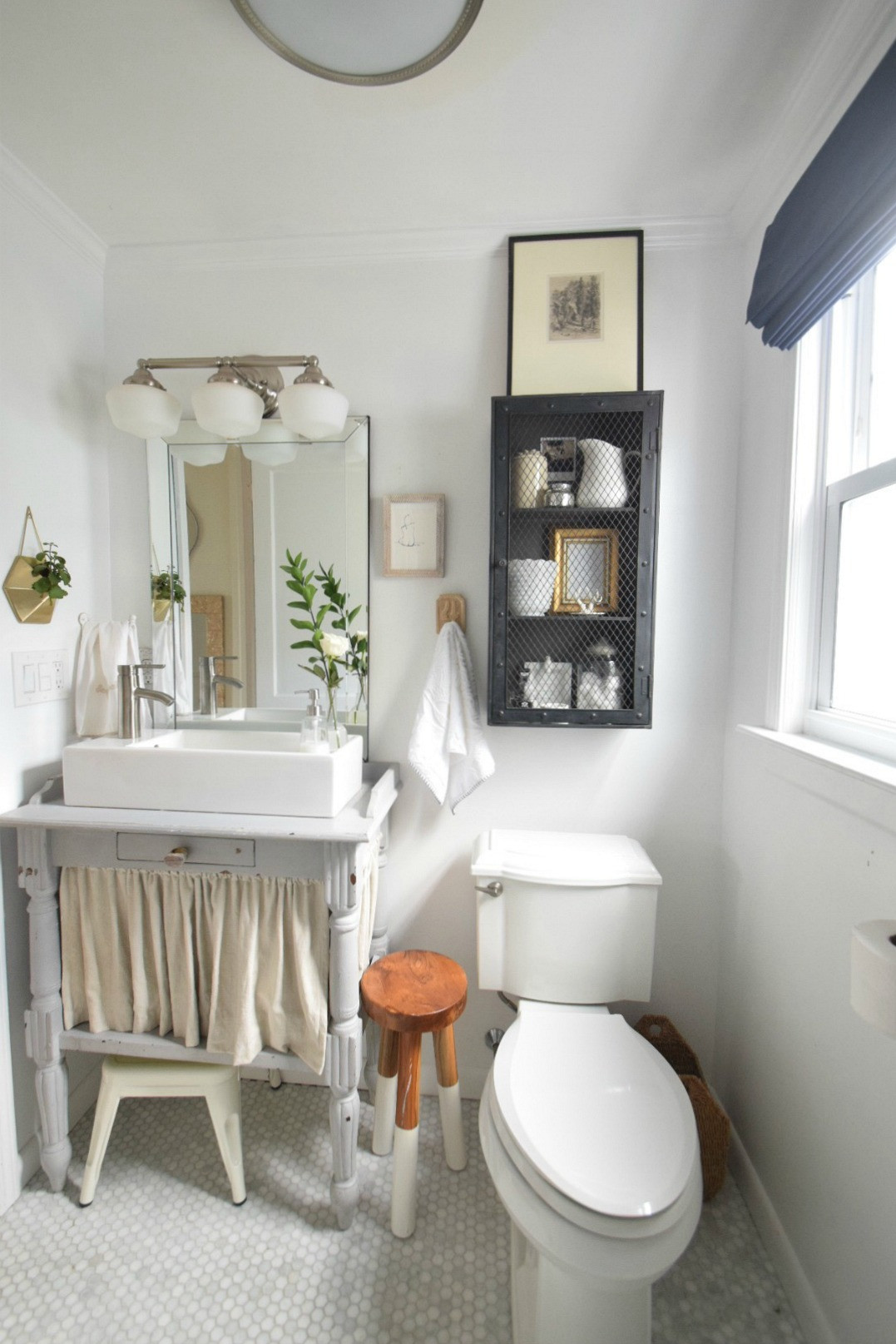 Small Bathroom Decorations
 Small Bathroom Ideas and Solutions in our Tiny Cape