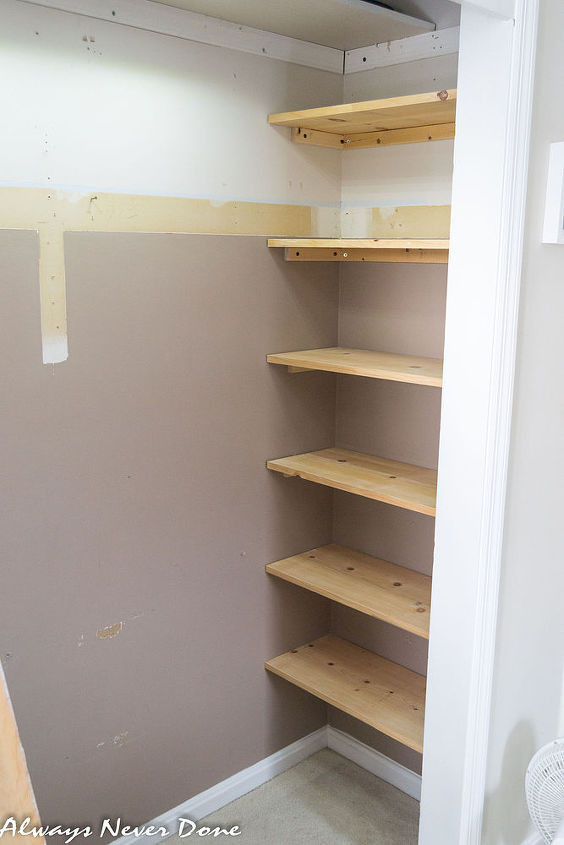 Small Bedroom Closet
 How to Make The Most Out of a Small Closet