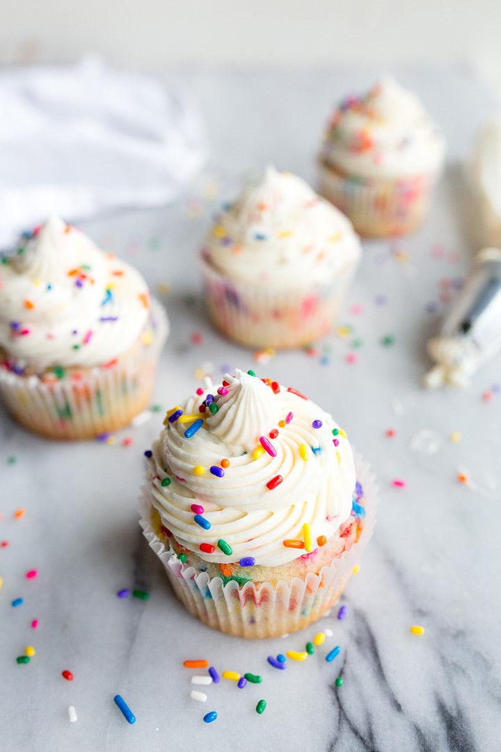 Small Birthday Cake Recipe
 Birthday Cake Cupcakes with Sprinkles small batch recipe
