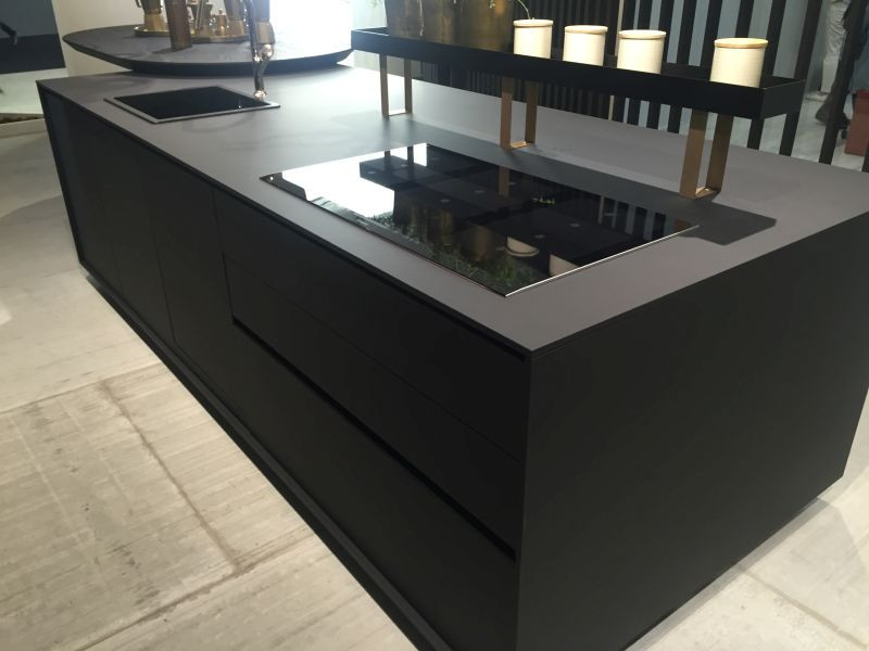 Small Black Kitchen Island
 Drama And Elegance Reflected In A Black Kitchen Countertop