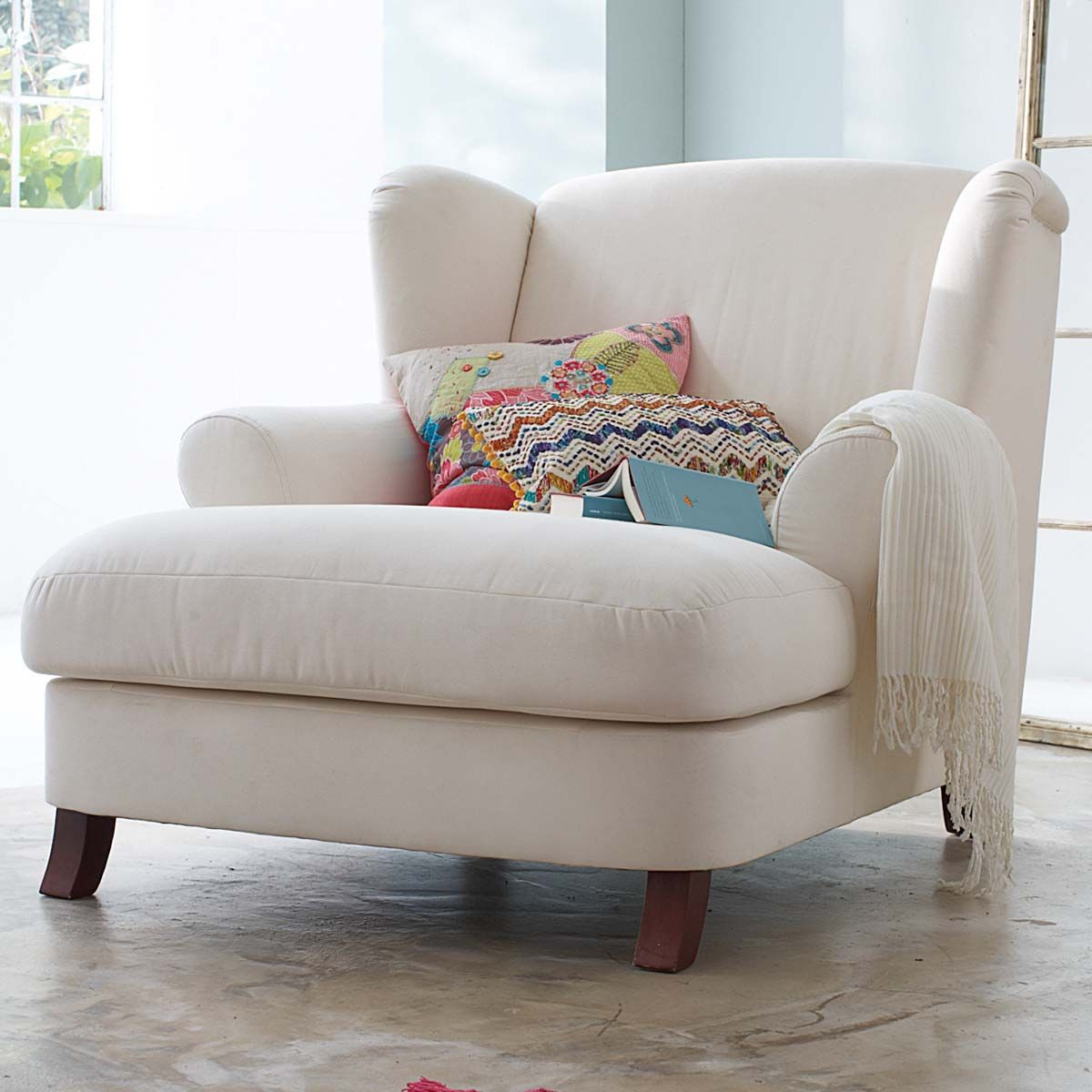 Small Comfy Chair For Bedroom
 dream chair via somewhere north