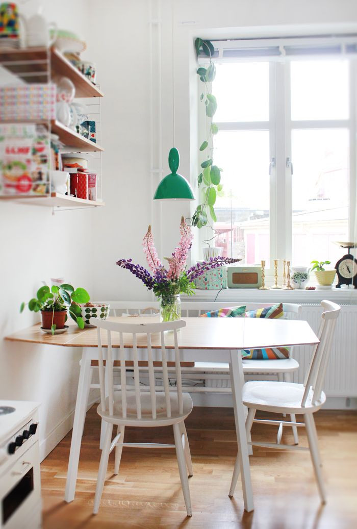 Small Eat In Kitchen
 10 Stylish Table Eat In Small Kitchen Ideas Decoholic