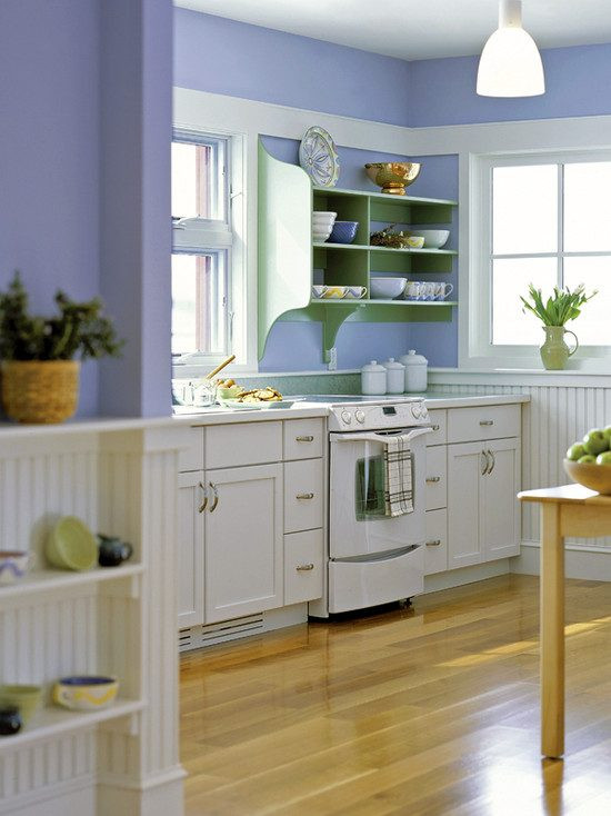 Small Kitchen Color Schemes
 Best Colors for a Small Kitchen — Painting a Small Kitchen
