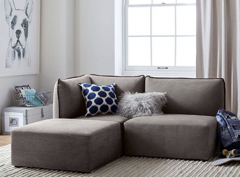 Small Living Room Sofas
 10 Best Apartment Sofas and Small Sectionals to Cozy Up