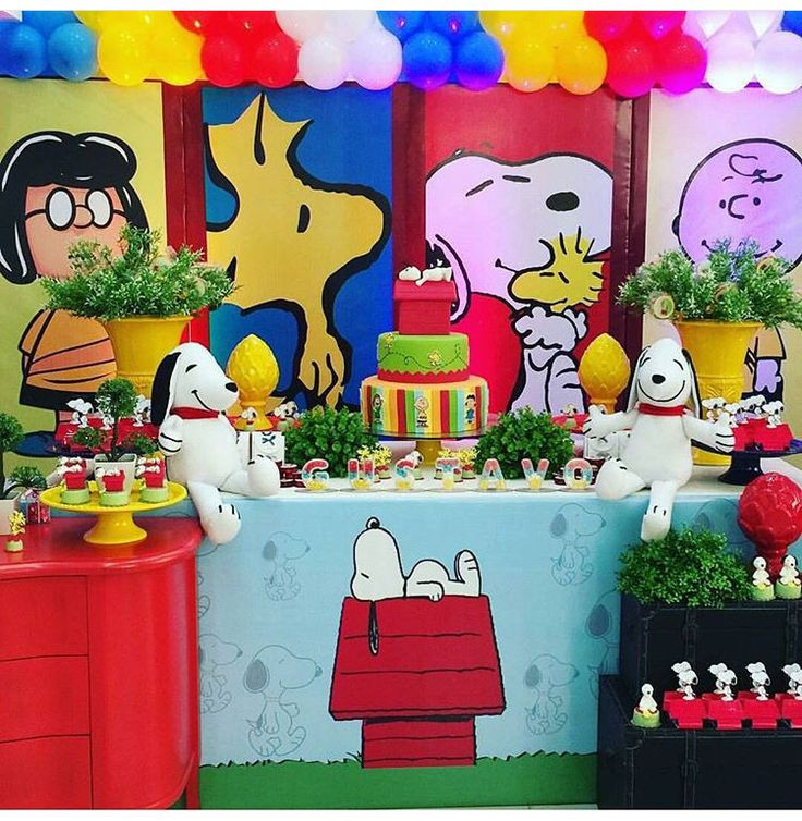 Snoopy Birthday Decorations
 408 best images about Snoopy "Dog Days of Summer" Party