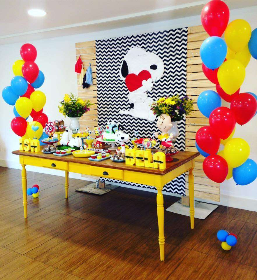 Snoopy Birthday Decorations
 Snoopy Birthday Party Ideas 1 of 9