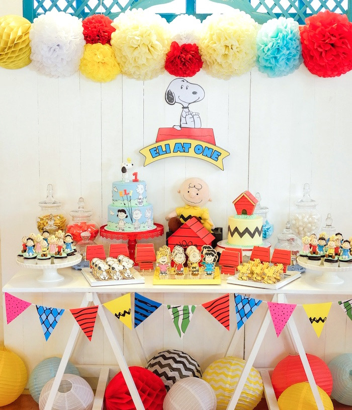 Snoopy Birthday Decorations
 Kara s Party Ideas Peanuts Snoopy Birthday Party
