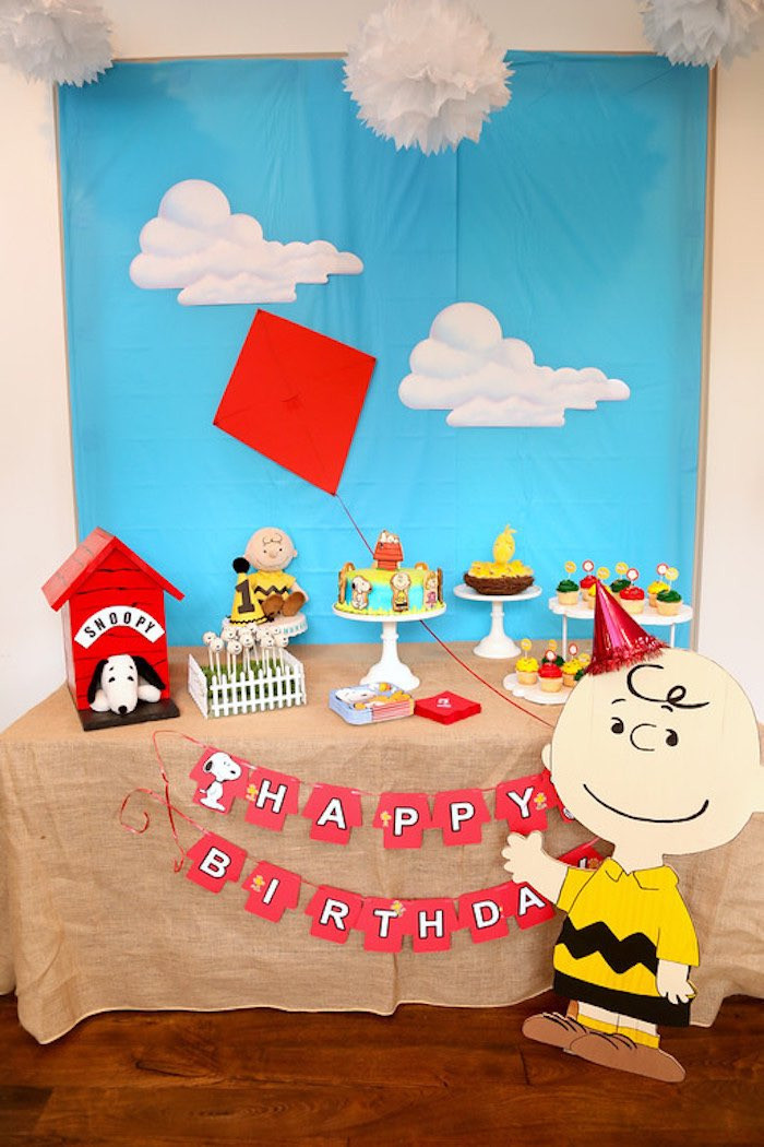 Snoopy Birthday Decorations
 Kara s Party Ideas Peanuts Charlie Brown Birthday Party