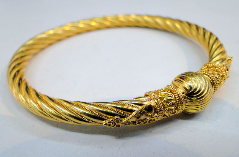 Solid Gold Bracelet
 22 k solid gold bangle bracelet jewelry