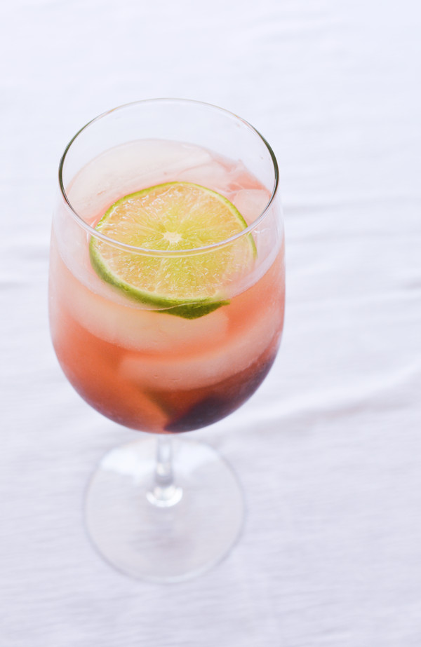 Spiced Rum Drinks
 White Zinfandel Cocktail with Spiced Rum