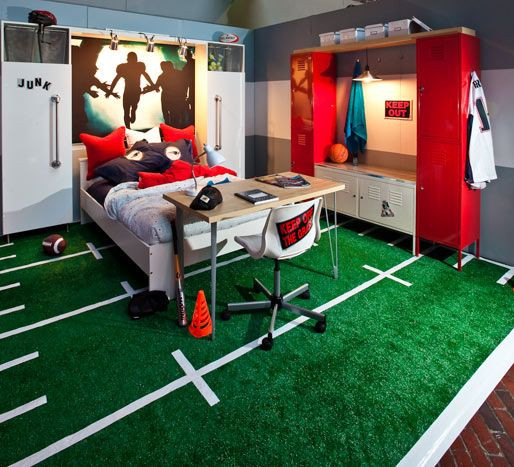 Sports Themed Kids Room
 This is a really awesome football room