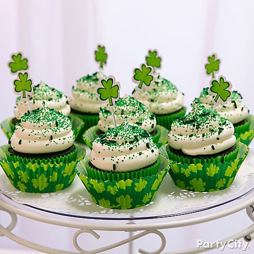 St Patrick Day Cake Ideas
 St Paddy s Cupcakes Idea St Patricks Day Dessert Ideas