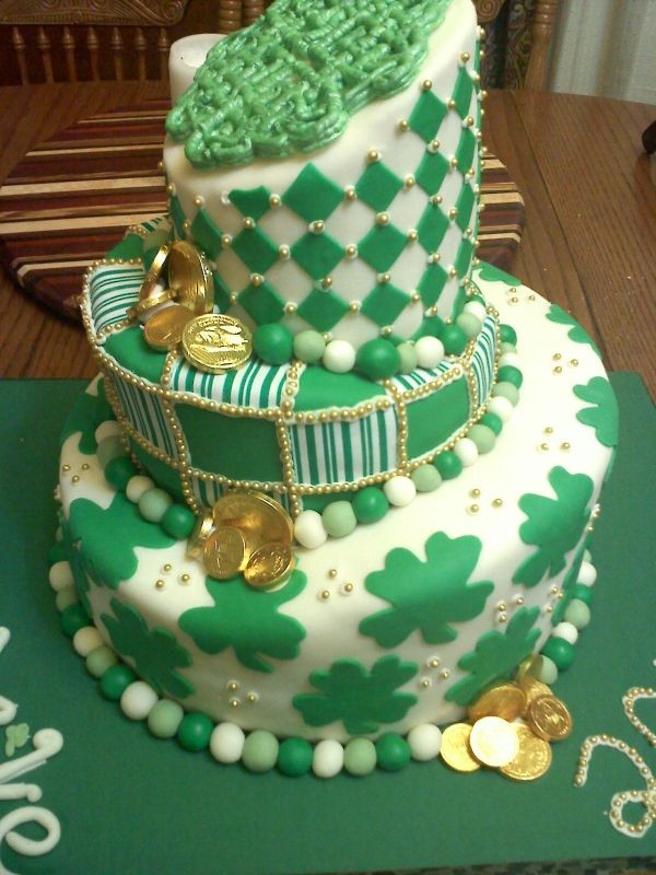 St Patrick Day Cake Ideas
 Fantastic St Patrick s Day cake inspiration