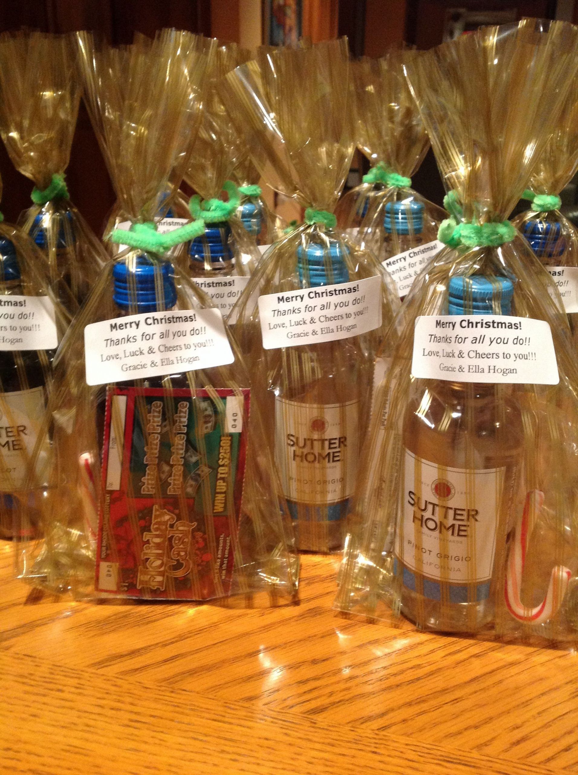 Staff Holiday Party Ideas
 Top Party Favors for New Year’s Eve