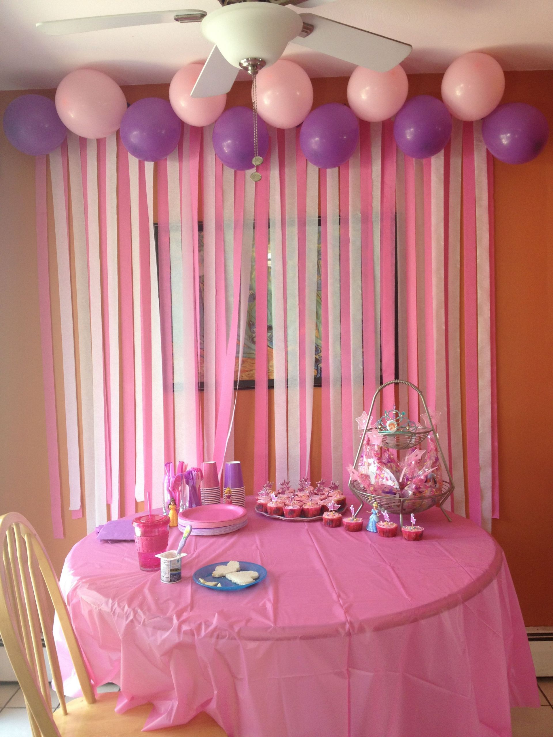 Streamer Decoration Ideas For Birthday Party
 DIY birthday party decorations love the streamers on the