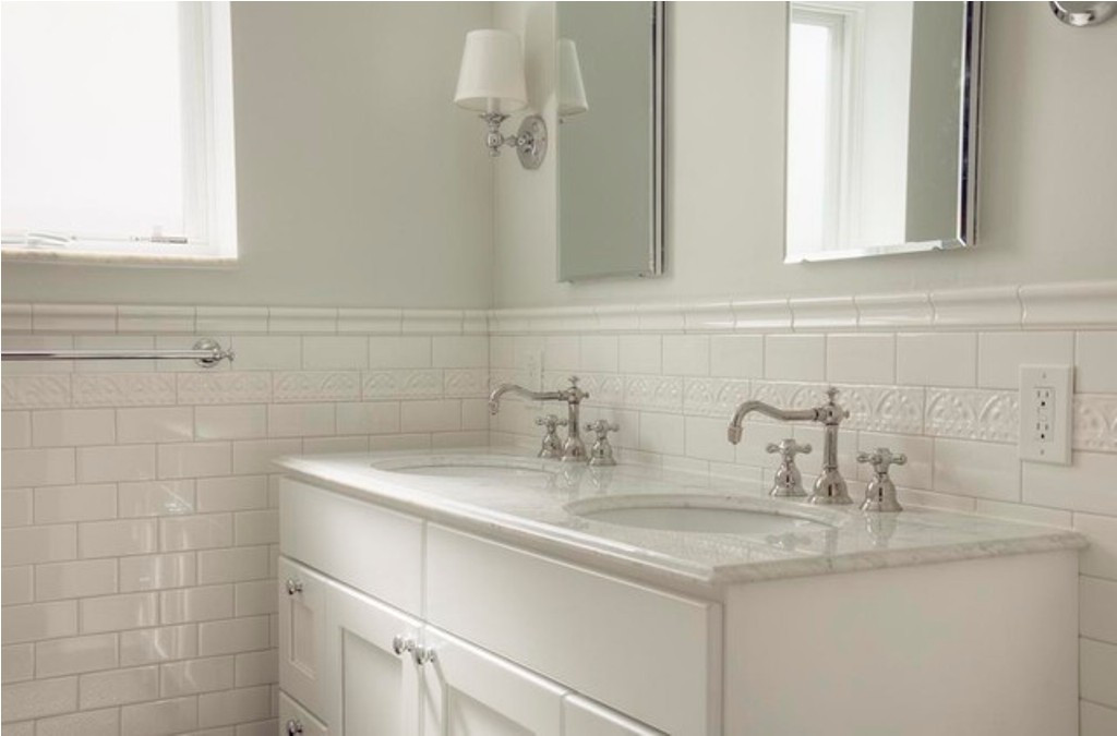 Subway Tile Bathroom Wall
 Top Tips on Choosing the Shower Tiles for Your Bathroom
