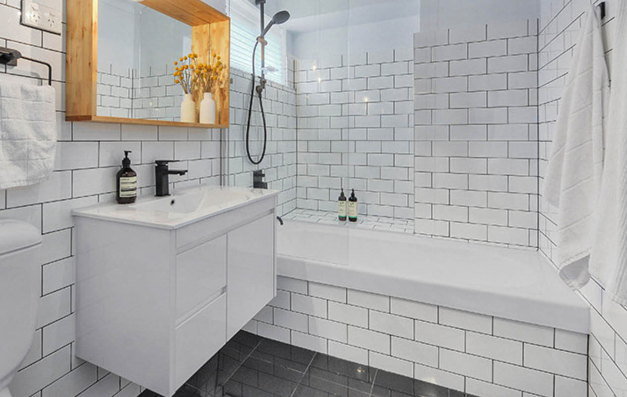 Subway Tiles Bathroom Ideas
 15 Favorite Ideas of Subway Tile Bathroom Reverb