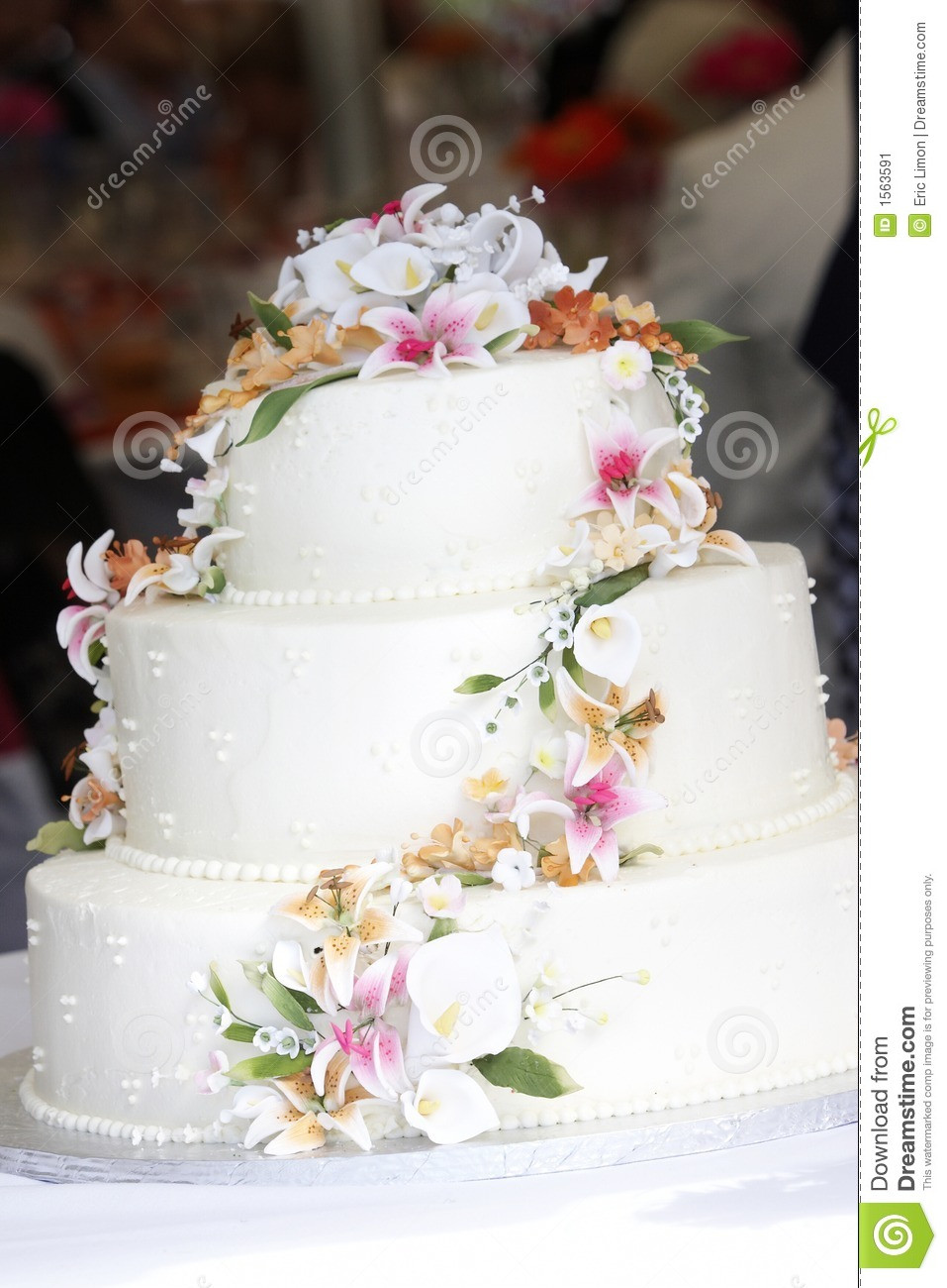 Sugar Flowers For Wedding Cakes
 Wedding Cake With Candy Sugar Flowers Stock Image Image