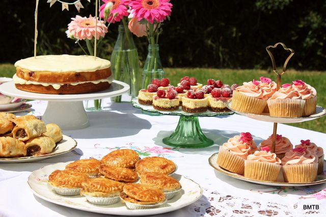 Summer Afternoon Tea Party Ideas
 Pretty Summer Picnic Tea Party Party Ideas