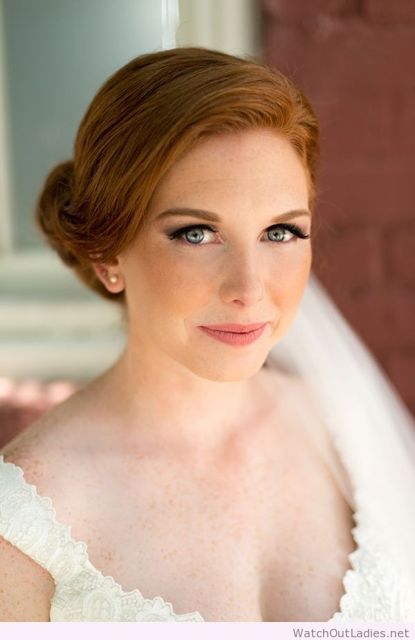 Summer Wedding Makeup
 Summer bridal makeup – Watch out La s