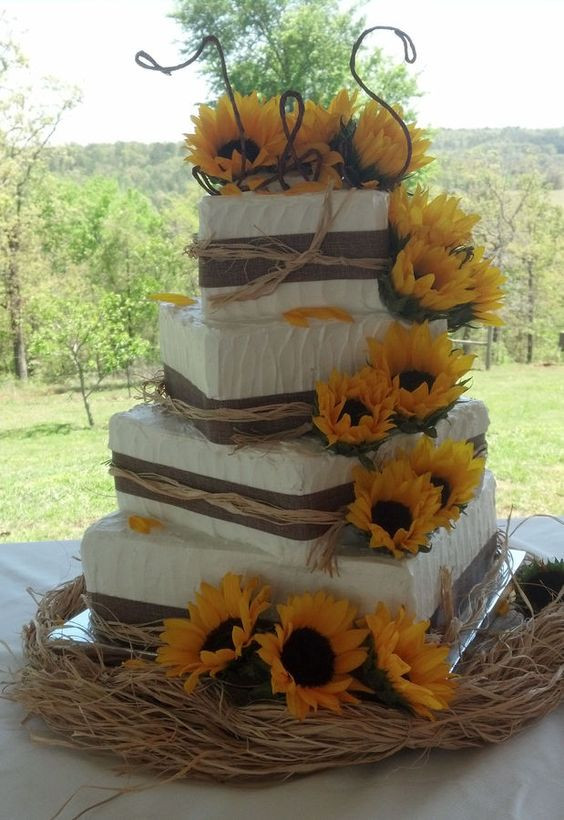 Sunflower Wedding Cakes
 20 Rustic Country Wedding Cakes for The Perfect Fall Wedding