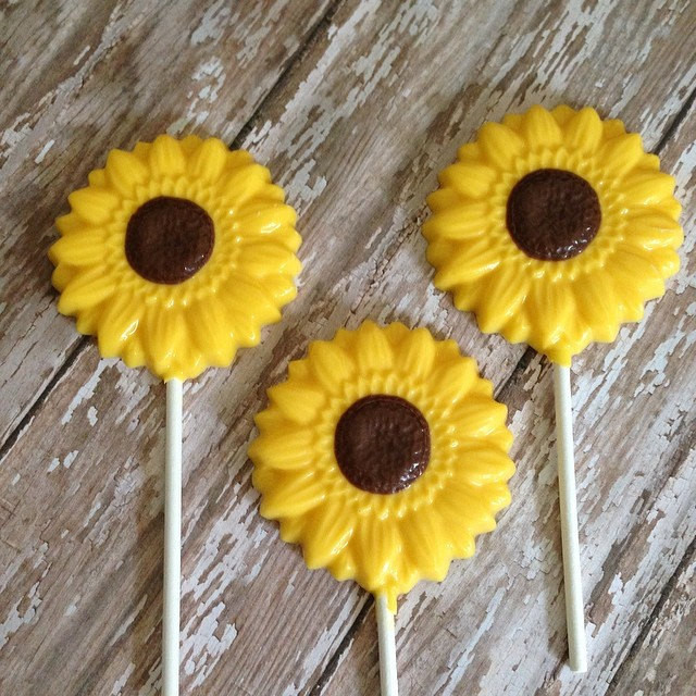 Sunflower Wedding Favors
 12 Sunflower Chocolate Lollipops Wedding Favors Birthday Party